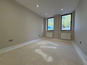 Photo 5- click for photo gallery